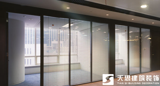 <a href=http://www.shchache.com/ target=_blank class=infotextkey>合肥辦公室裝修</a>玻璃